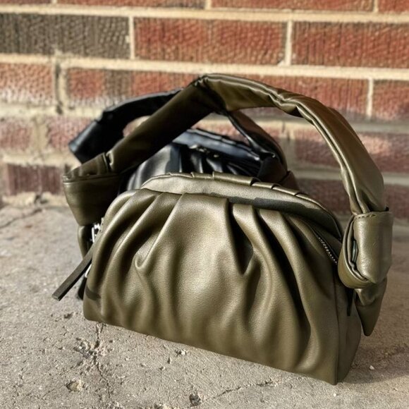 Luxe Knot Bag - Picture 1 of 11